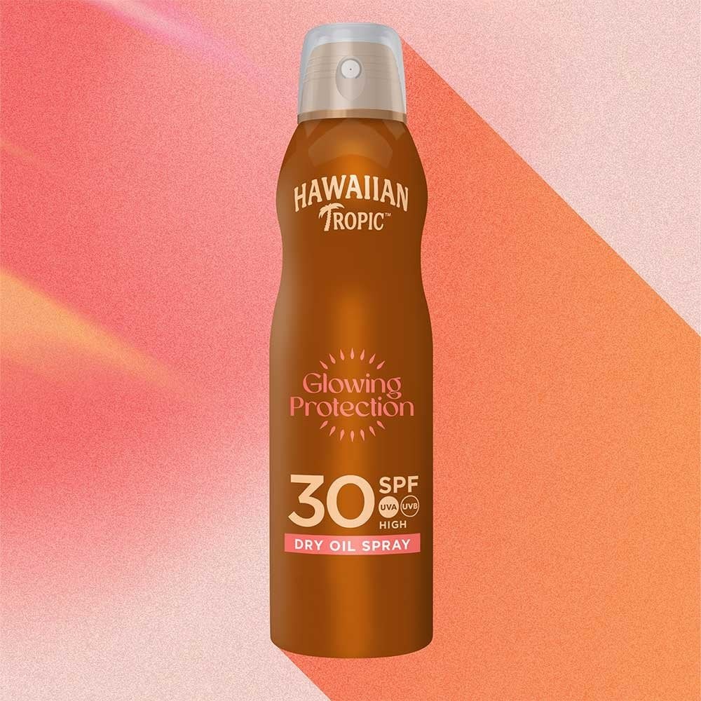 Hawaiian Tropic Glowing Protection Dry Oil Spray SPF30 180ml - Image 2