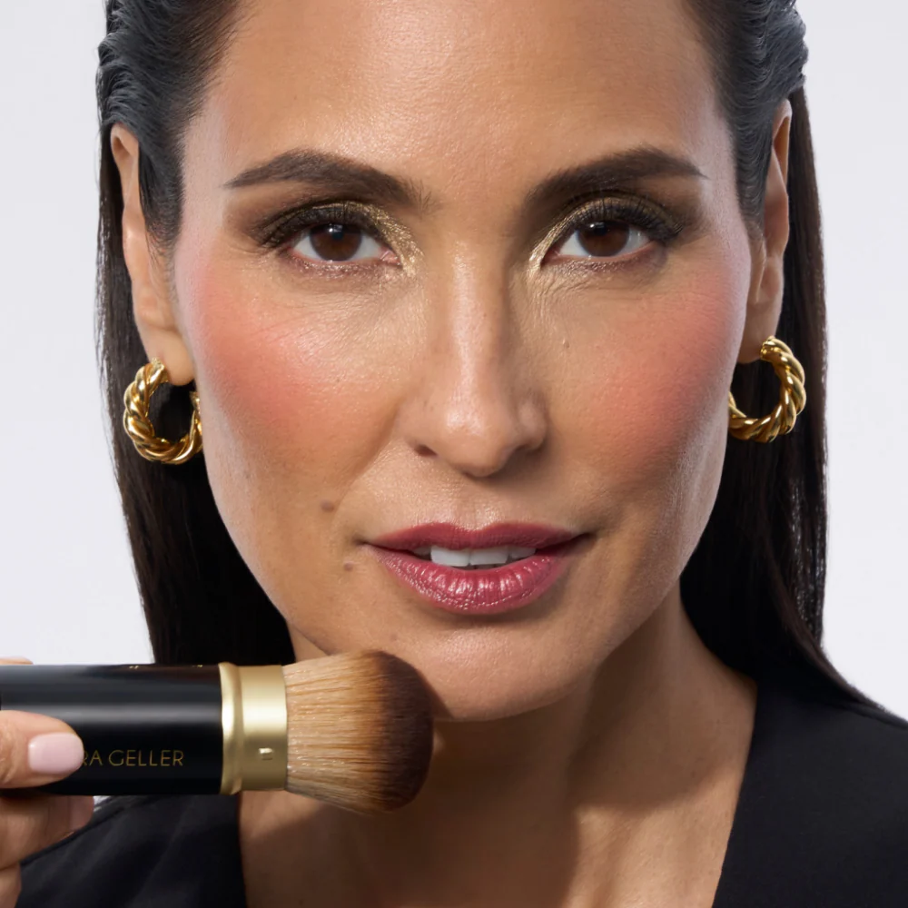 Laura Geller Retractable Airbrush Kabuki Brush - Image 3