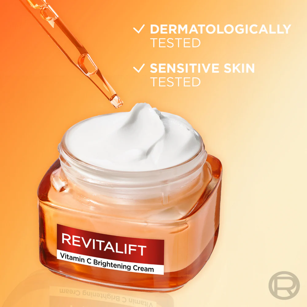 L'Oreal Paris Revitalift Vitamin C Brightening Face Cream 50ml - Image 6