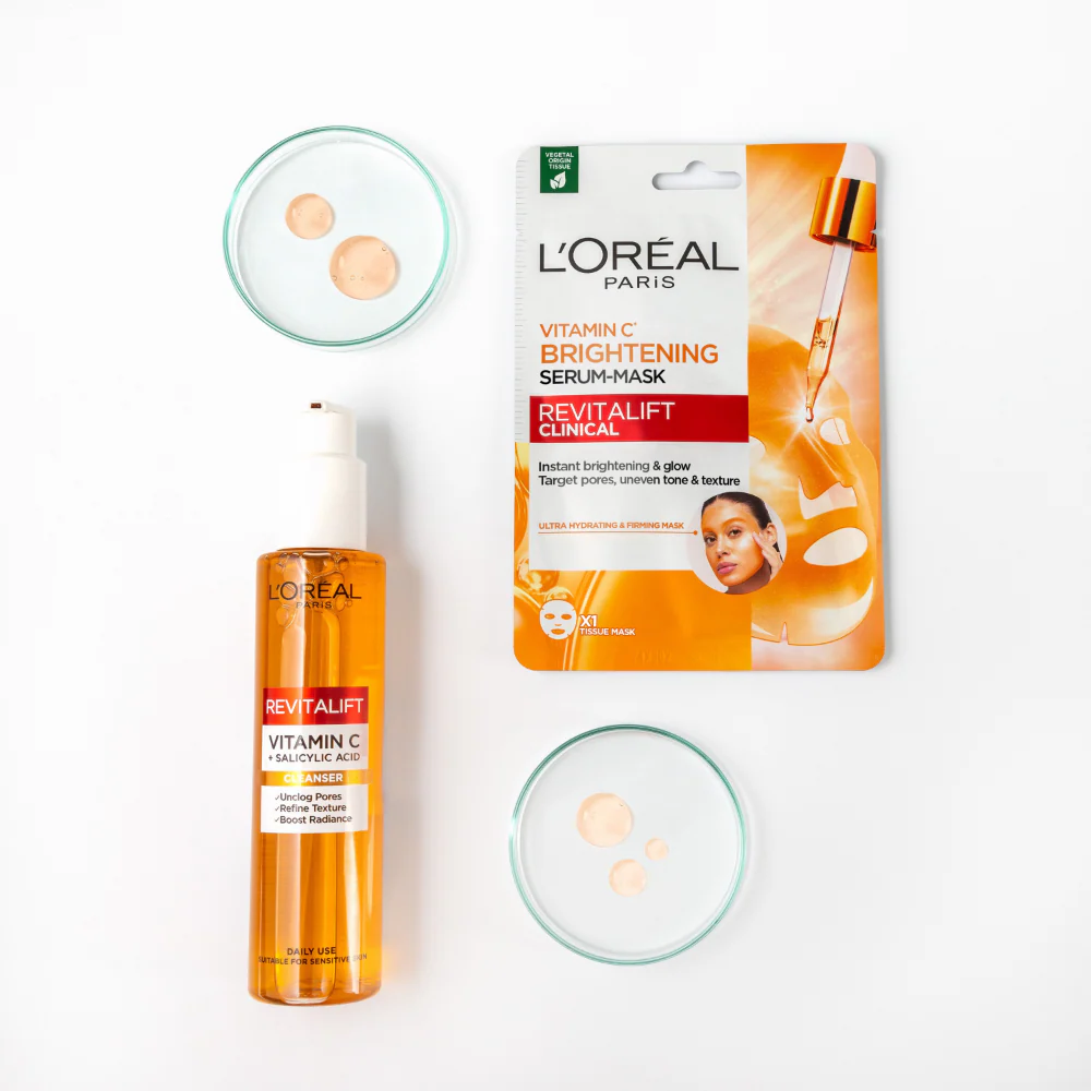 L'Oreal Paris Revitalift Vitamin C & Salicylic Acid Cleanser 150ml - Image 4