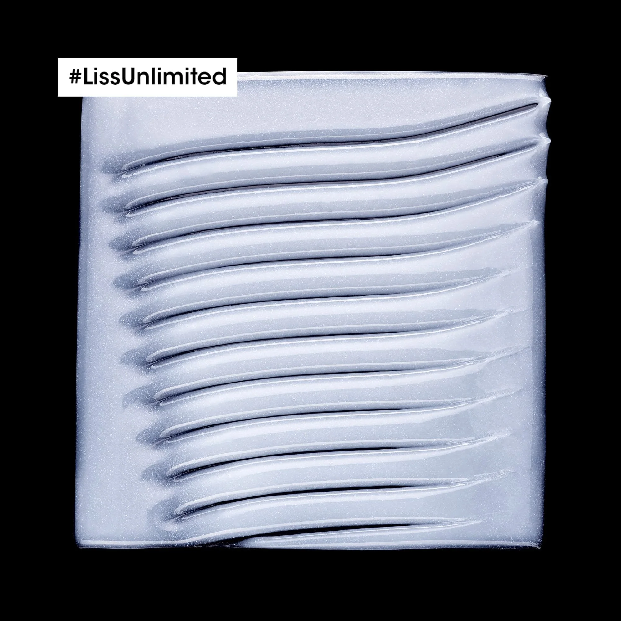 L'Oreal Professionnel Serie Expert Liss Unlimited Intensive Smoother Shampoo 300ml - Image 7