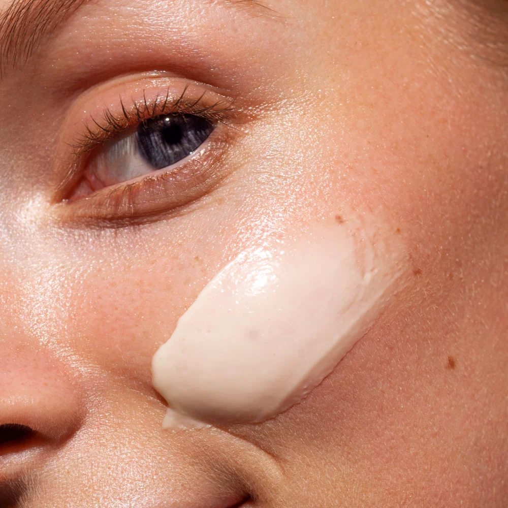Madara Vitamin C Illuminating Recovery Cream 50ml - Image 3