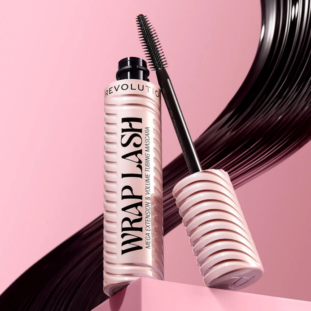 Makeup Revolution Wrap Lash Tubing Mascara Black 9ml - Image 4