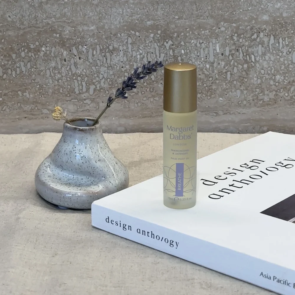 Margaret Dabbs London Breathe Pulse Point Oil Frankincense & Lavender 10ml - Image 3