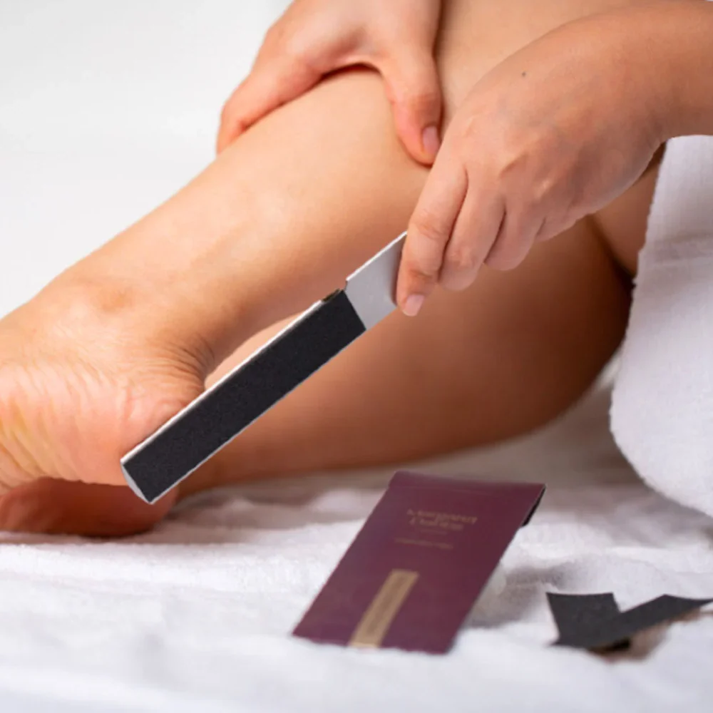 Margaret Dabbs London Fabulous Feet Foot File with 2 Replacement Pads - Image 3