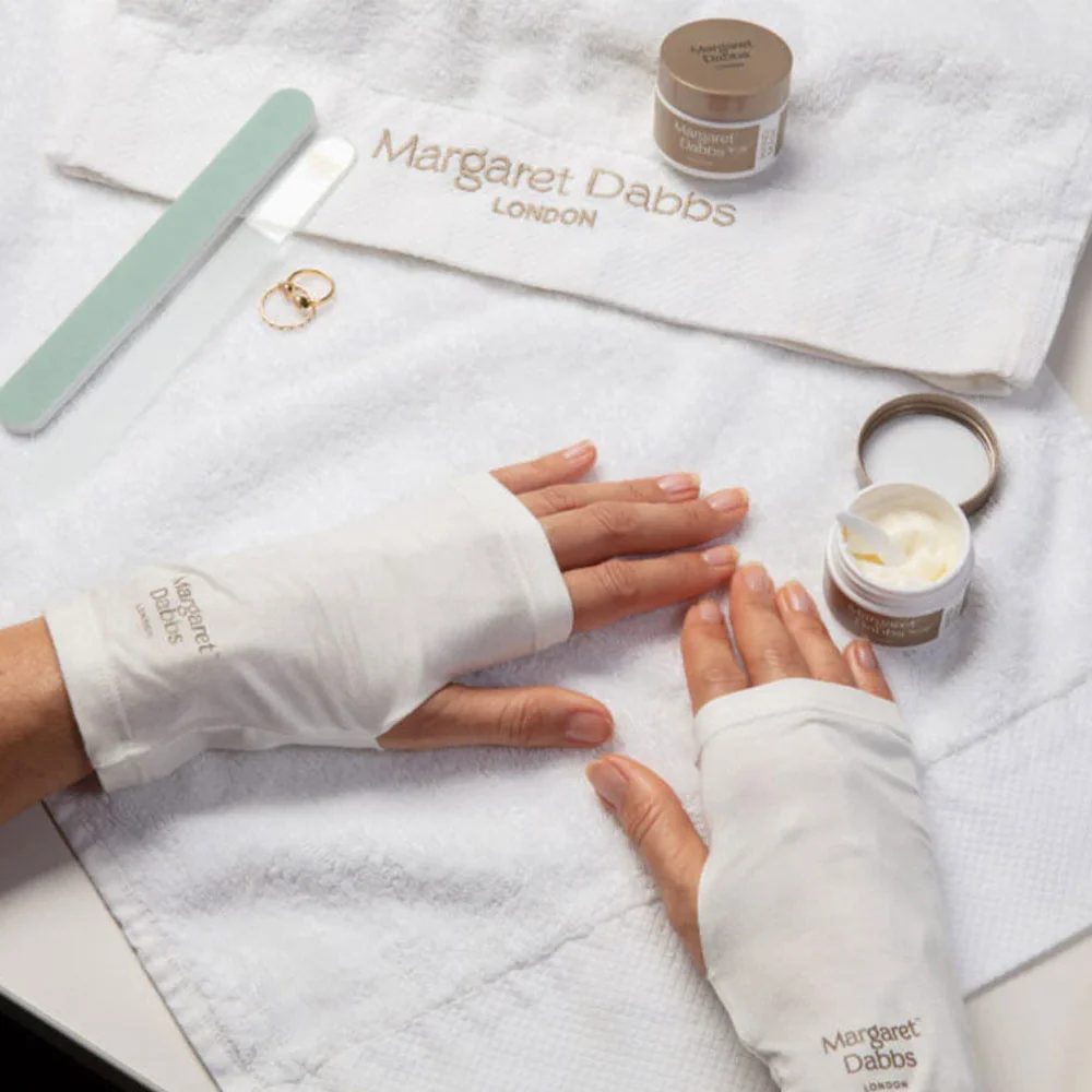 Margaret Dabbs London Luxury Treatment Gloves - Image 4