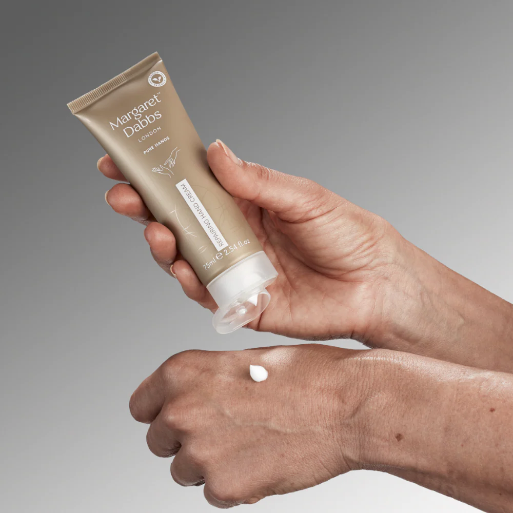 Margaret Dabbs London Pure Hands Repairing Hand Cream 200ml - Image 3
