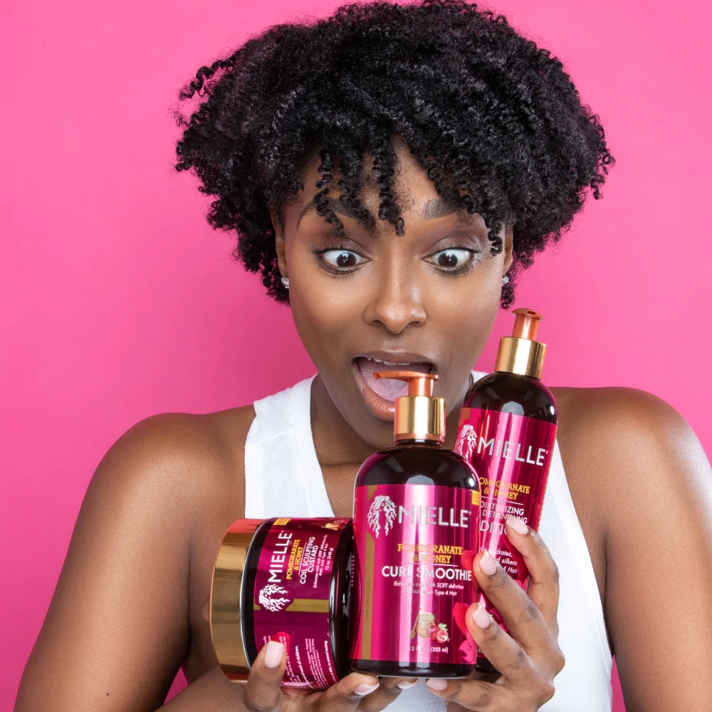 Mielle Pomegranate & Honey Moisturising & Detangling Shampoo 355ml - Image 3