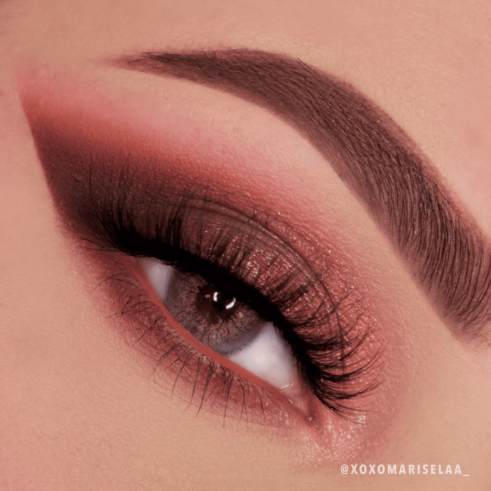 MOIRA Celestial Love 15 Colour Eyeshadow Palette - Image 4