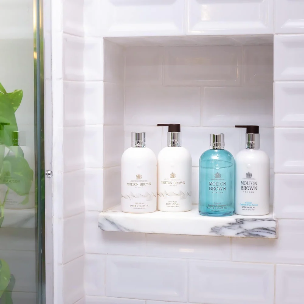 Molton Brown Coastal Cypress & Sea Fennel Body Lotion 300ml - Image 4
