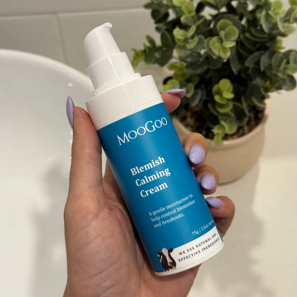 MooGoo Blemish Cleansing Moisturiser 75g - Image 3