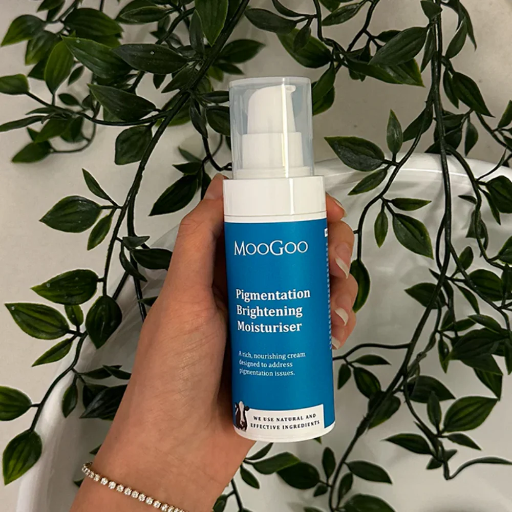 MooGoo Pigmentation Brightening Moisturiser 75g - Image 2