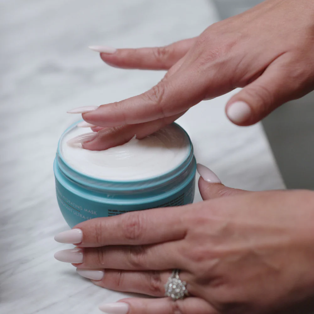 Moroccanoil Weightless Hydrating Mask 250ml - Image 2