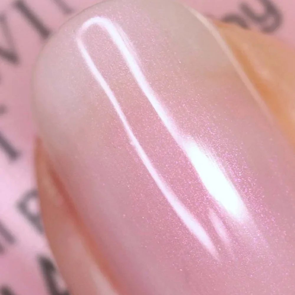 Nails Inc. Glowing Out Got Me Glowing Glow-Enhancing Nail Perfector Polish 14ml - Image 4