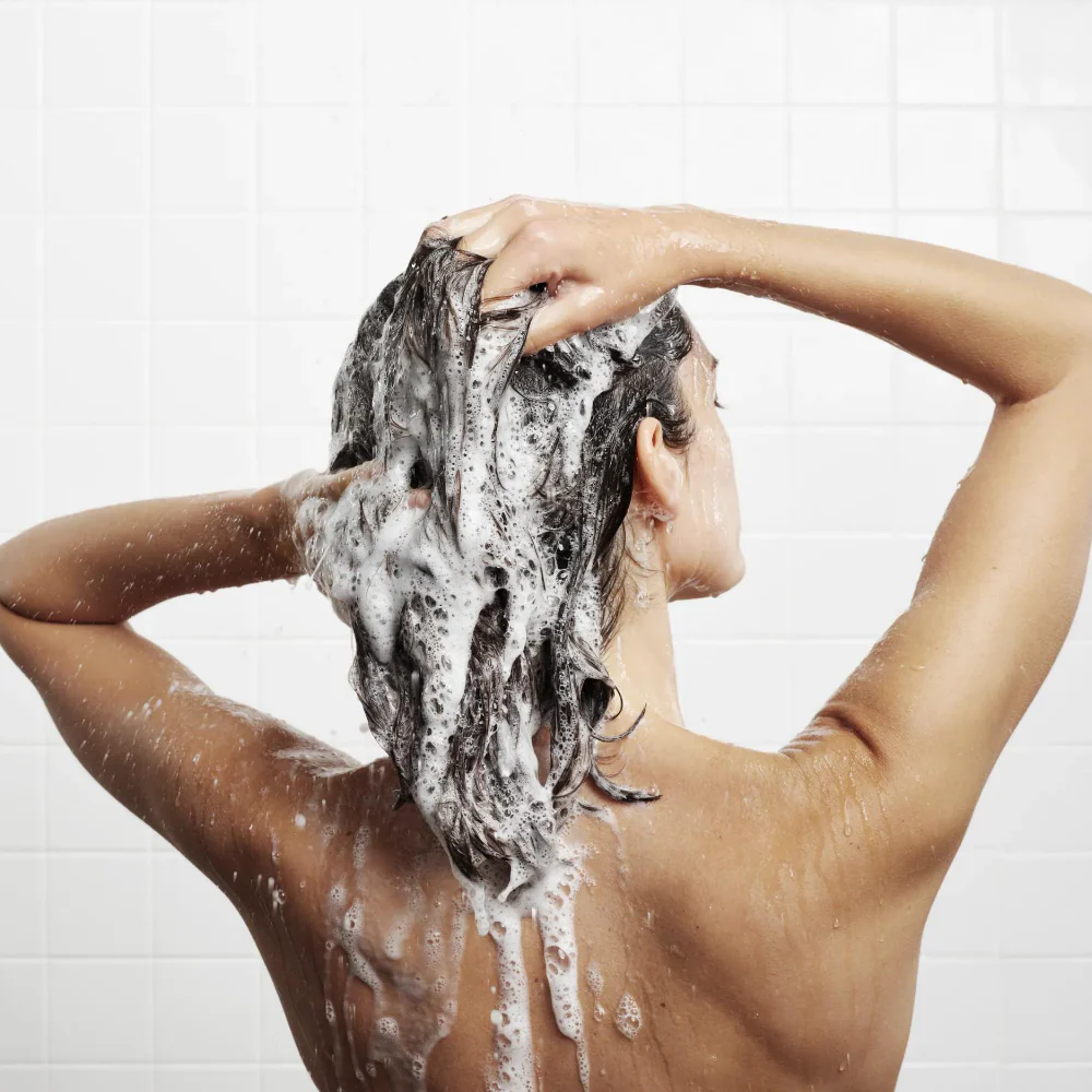 Nioxin Anti-Hair Loss Shampoo 240ml - Image 3