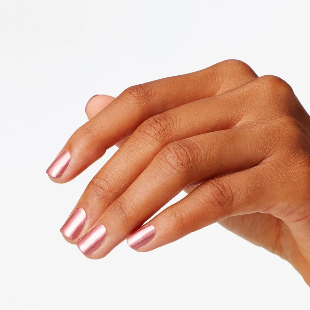 OPI Chicago Champagne Toast Nail Polish 15ml - Image 4