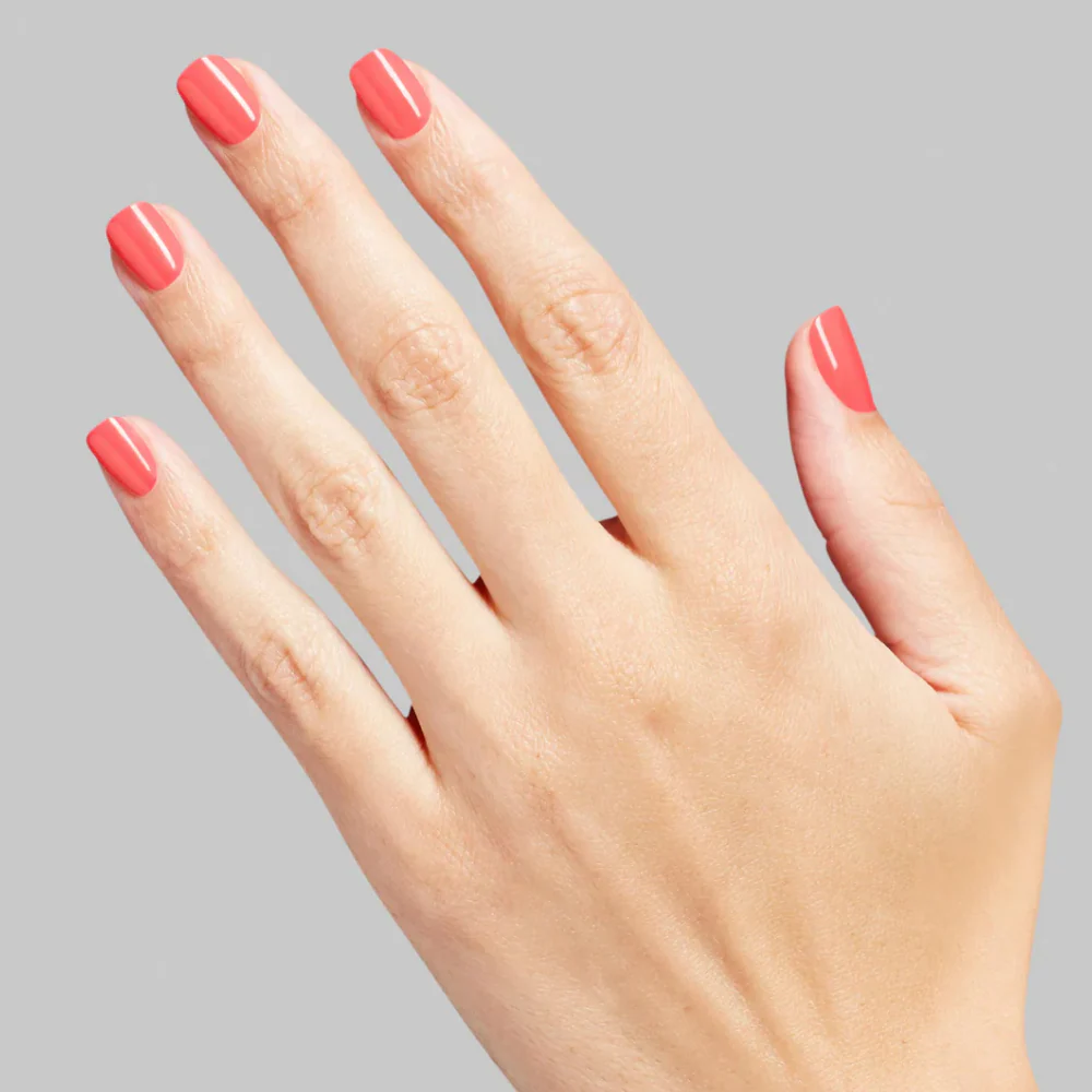OPI Drive 'Em Magenta Nail Polish 15ml - Image 2