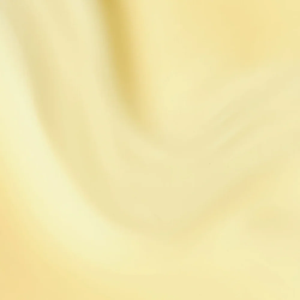 OPI Sunny Bunny Nail Polish 15ml - Image 2