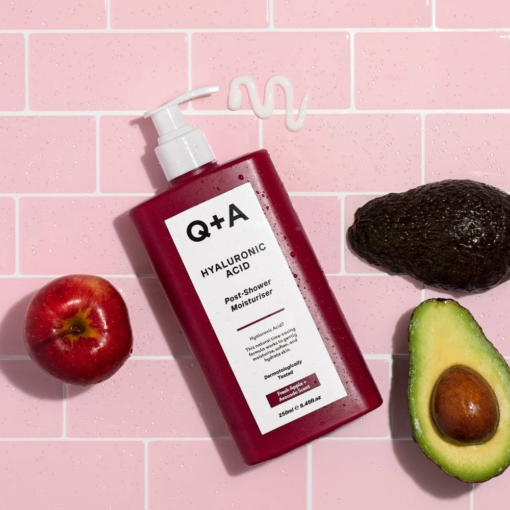 Q+A Hyaluronic Acid Post-Shower Moisturiser 250ml - Image 4