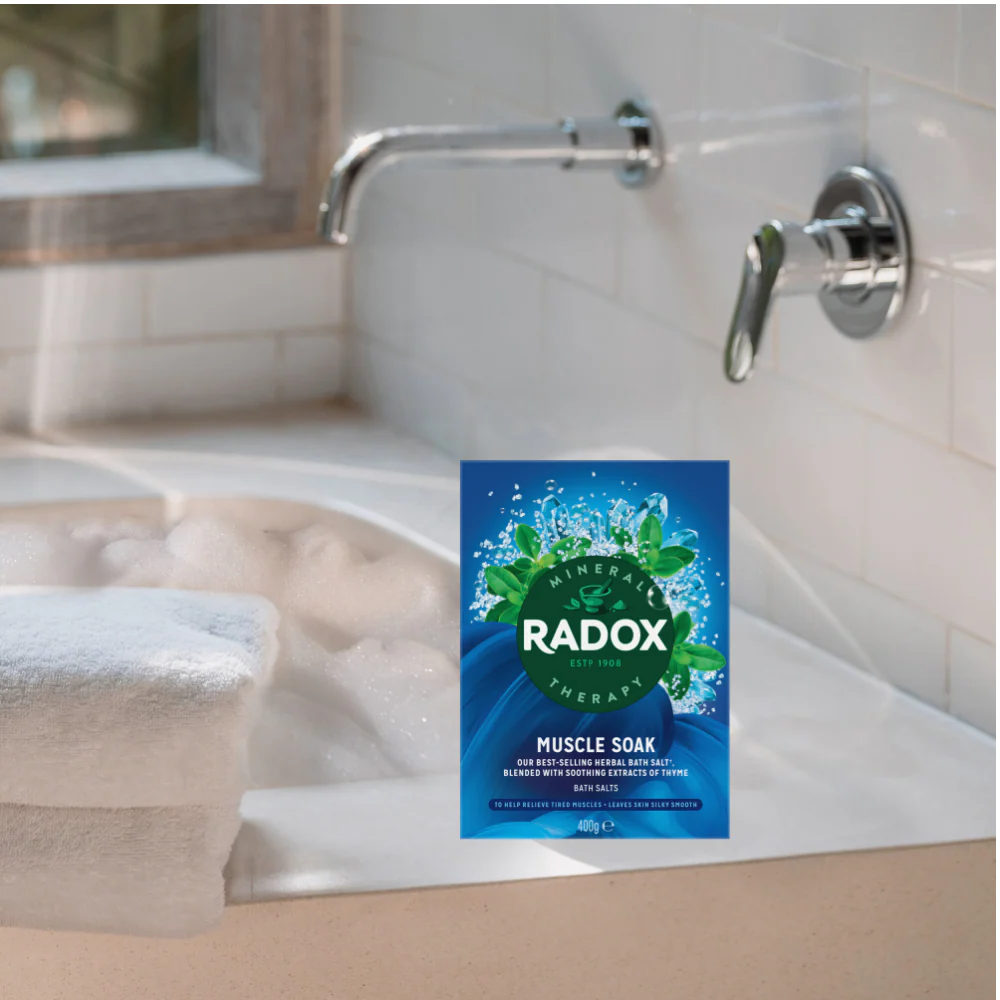 Radox Bath Salts Muscle Soak 400g - Image 4