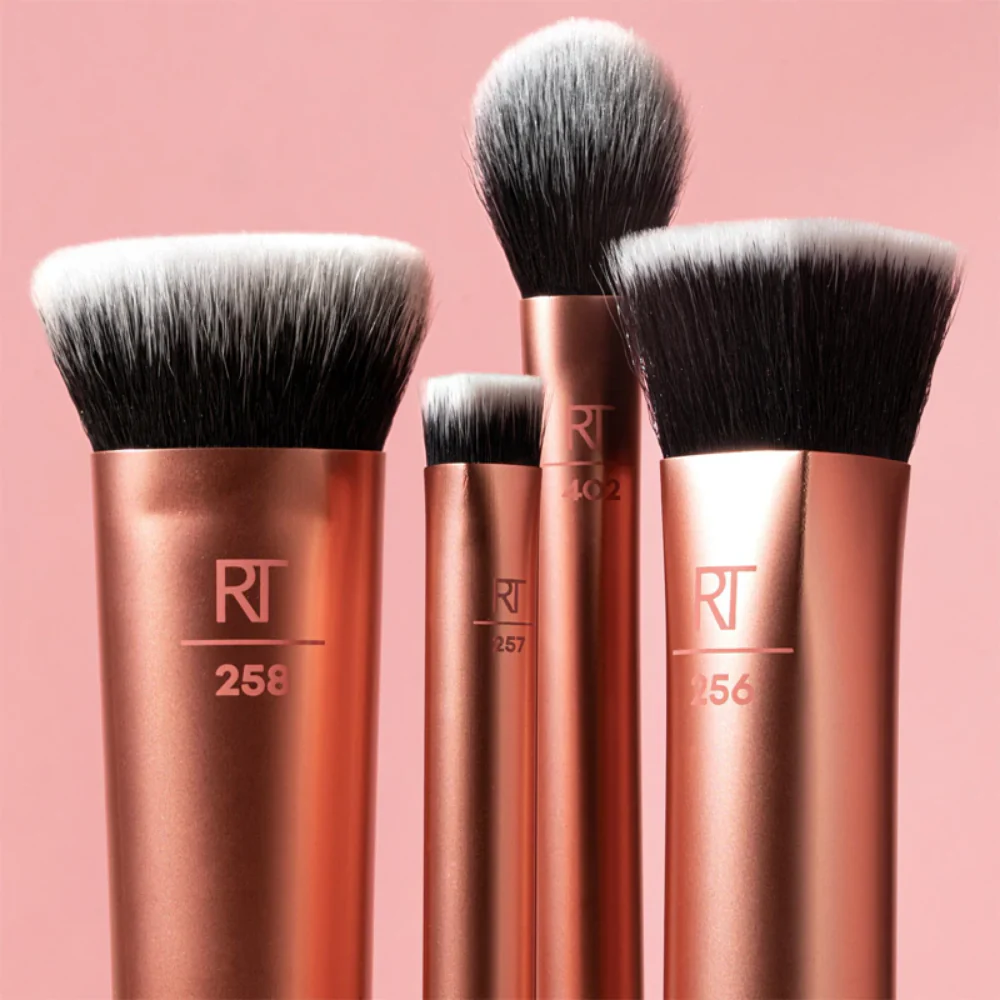 Real Techniques Flawless Base Makeup Brush Set - Image 3