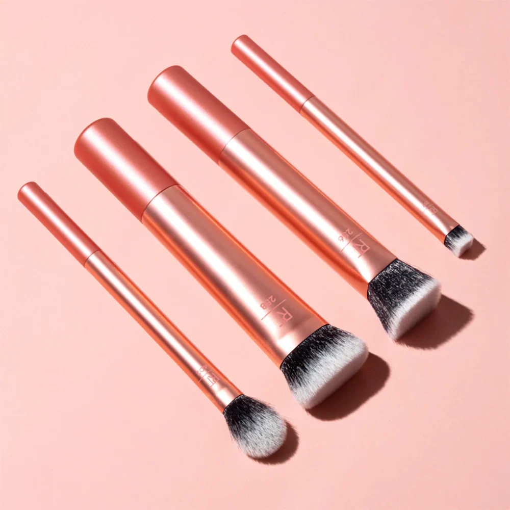 Real Techniques Flawless Base Makeup Brush Set - Image 4