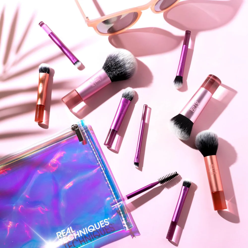 Real Techniques Travel Fantasy Mini Makeup Brush Kit - Image 4