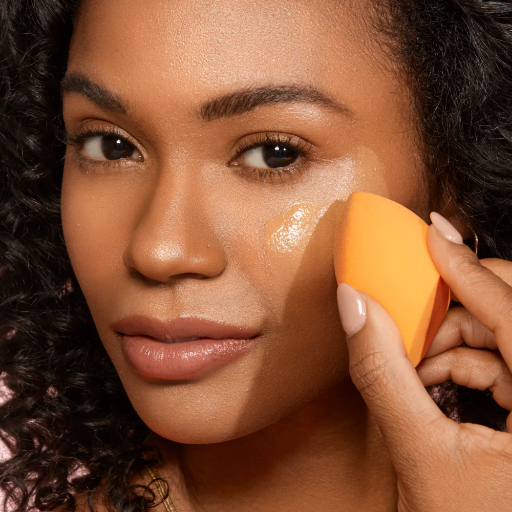 Real Techniques Ultimate Makeup Sponge Blending & Setting Trio - Image 4