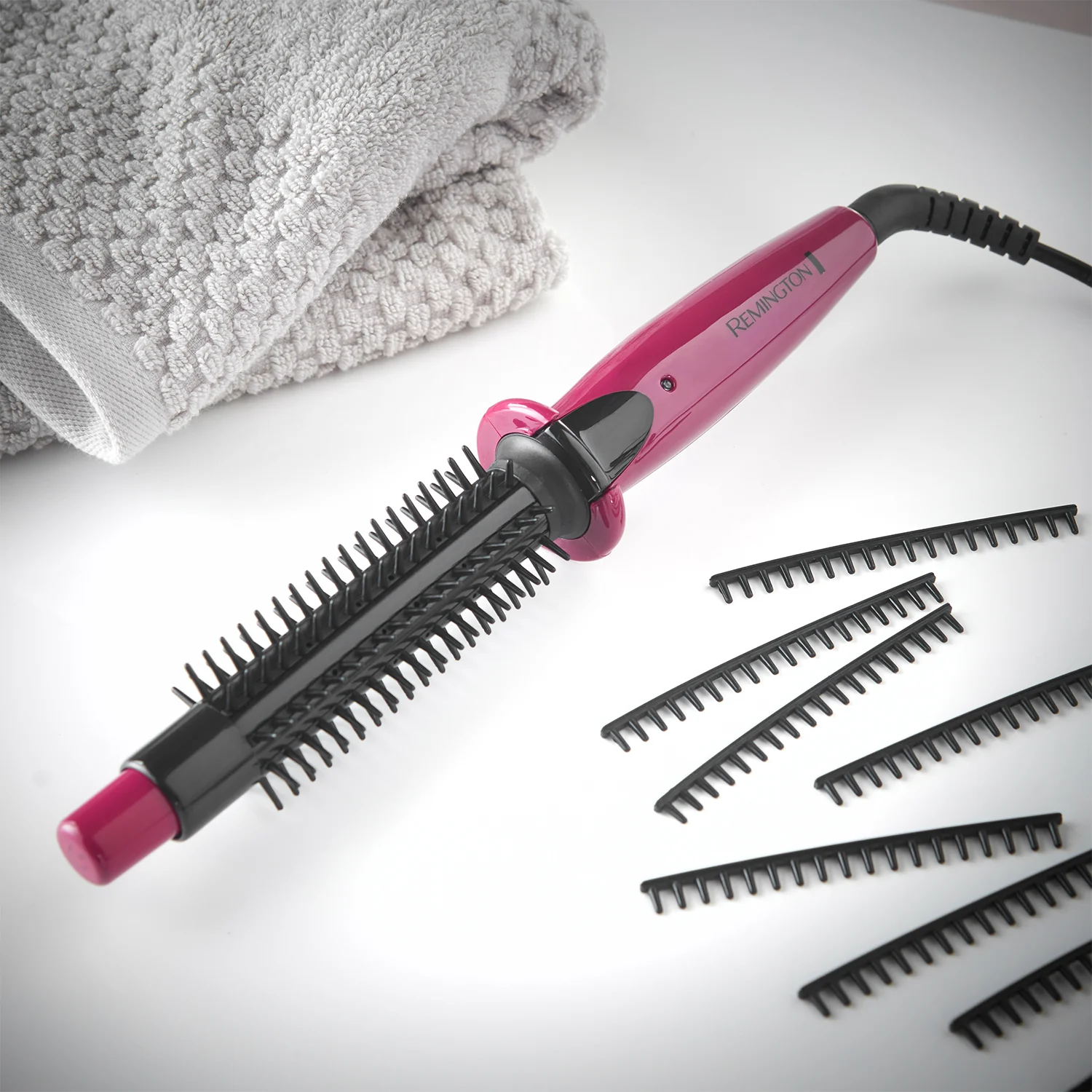 Remington Flexibrush Steam Hair Styler CB4N - Image 2