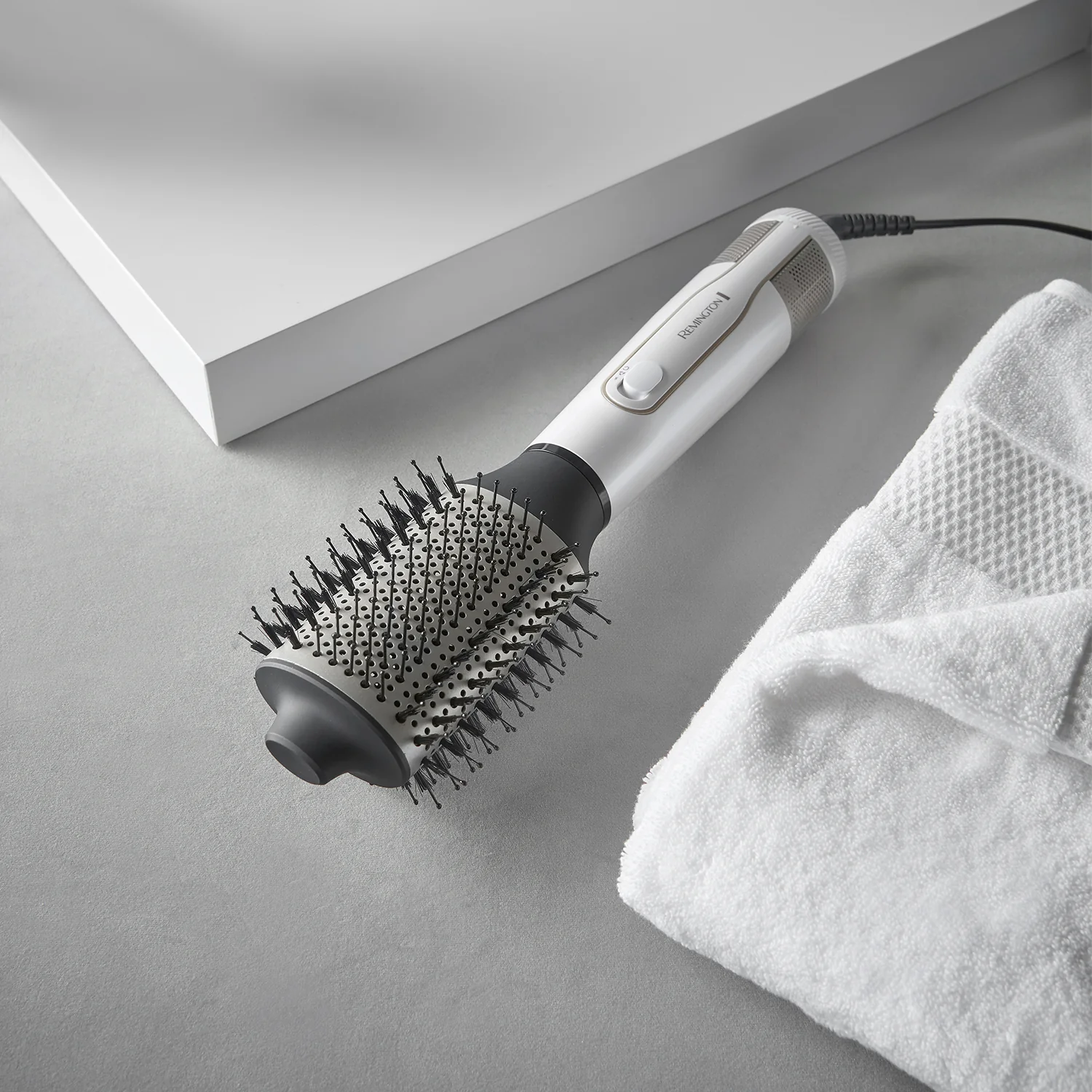 Remington Hydraluxe Air Styler AS8901 - Image 6