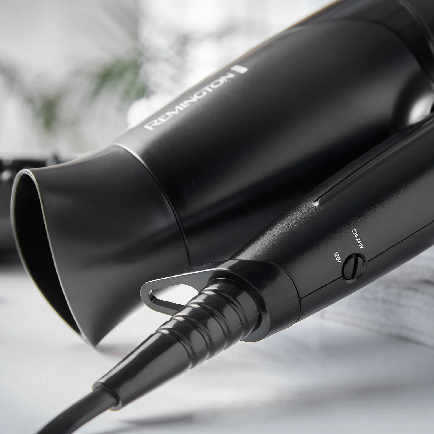 Remington On The Go 2000W Compact Travel Hairdryer D1500 - Image 5