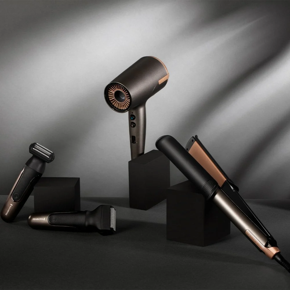 Remington ONE Dry & Style Hair Dryer with Diffuser and Flyaway Attachment D6077 - Image 12