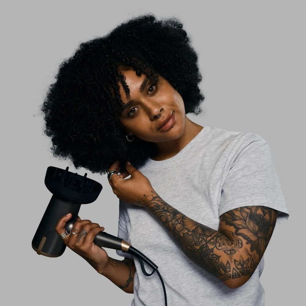 Remington ONE Dry & Style Hair Dryer with Diffuser and Flyaway Attachment D6077 - Image 4