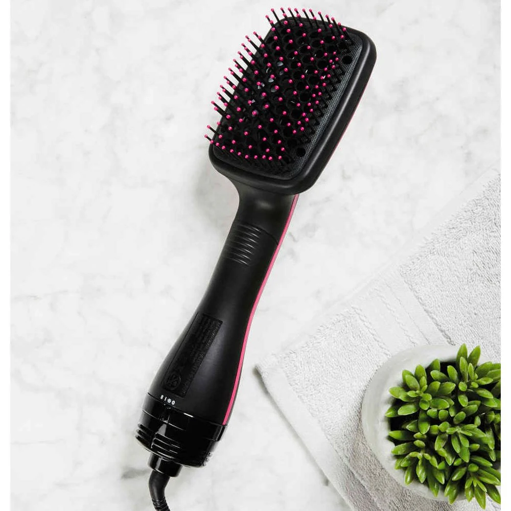 Revlon Pro Collection Salon One-Step Hair Dryer & Styler Black - Image 4