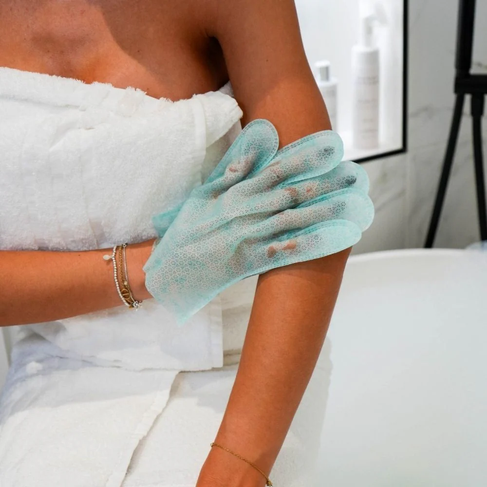 Rose & Caramel Purity 4-In-1 Tan Removal Gloves Pack of 6 - Image 3