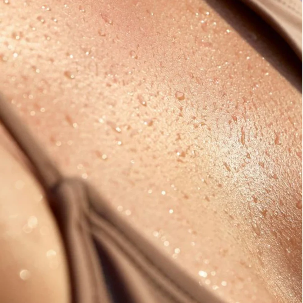 Rose & Caramel Tanplexion Tinted Tanning Accelerator 100ml - Image 2