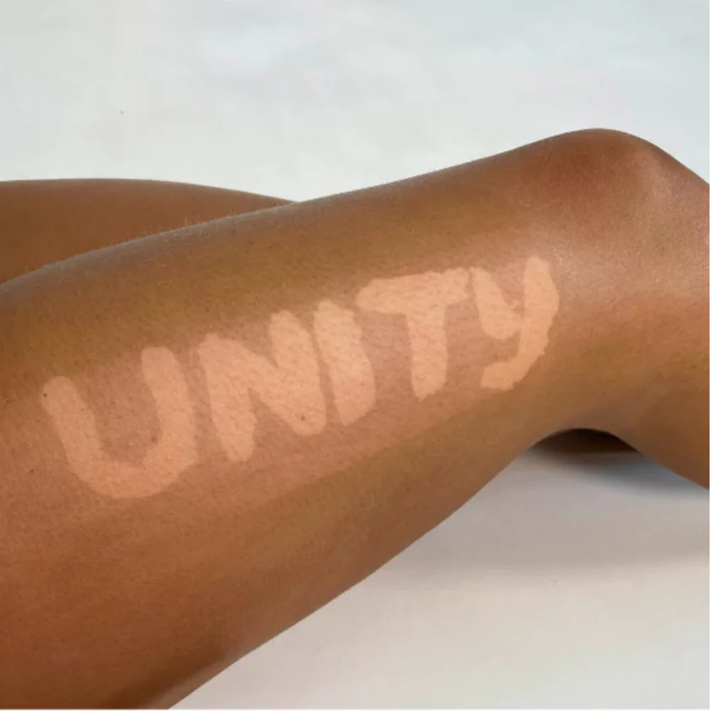 Rose & Caramel Unity Unisex 60 Second Tan Removing Power Scrub 440ml - Image 4