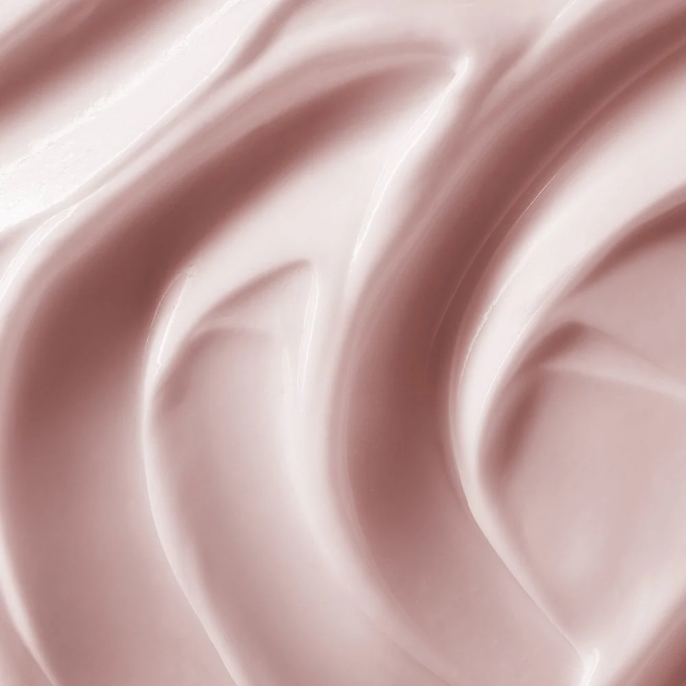 Sanctuary Spa White Lily & Damask Rose Body Lotion 250ml - Image 3