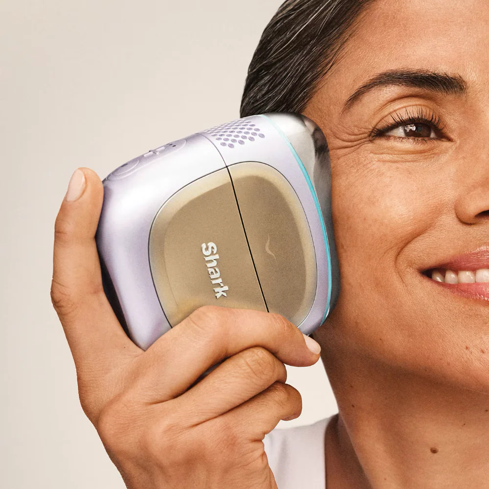 Shark Beauty FacialPro Glow Glow-Boosting At-Home Facial System Spa Purple - Image 5