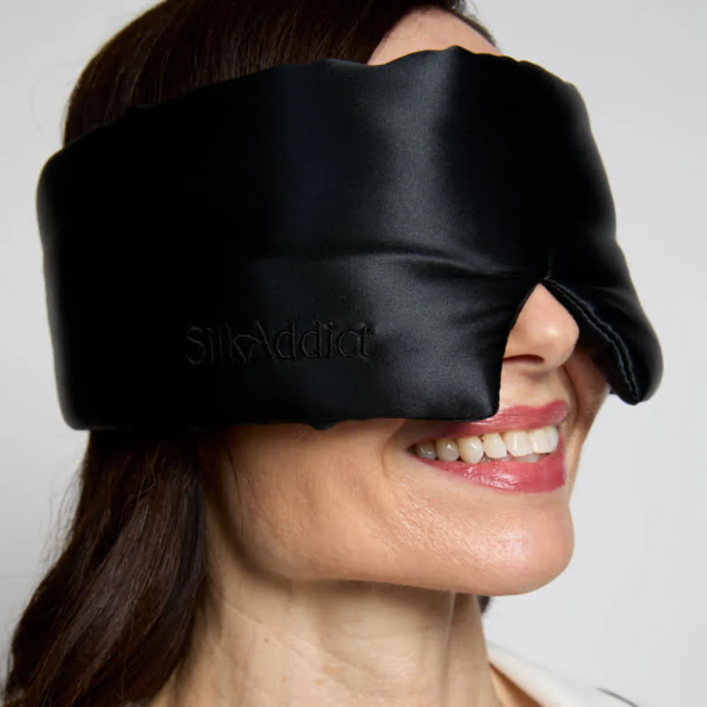 Silk Addict Weighted Mulberry Silk Sleep Mask Black - Image 2