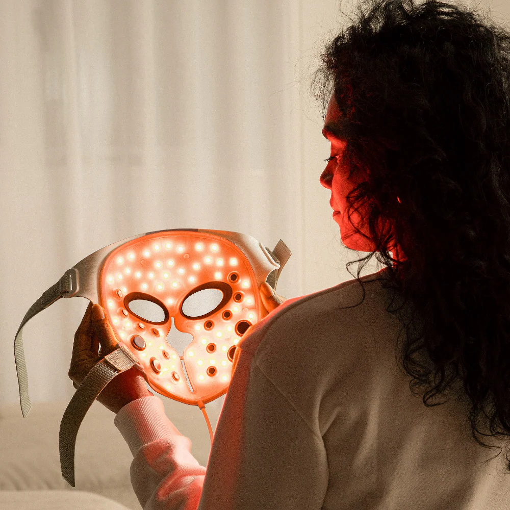 Silk'n Face LED EMS Face Mask - Image 4