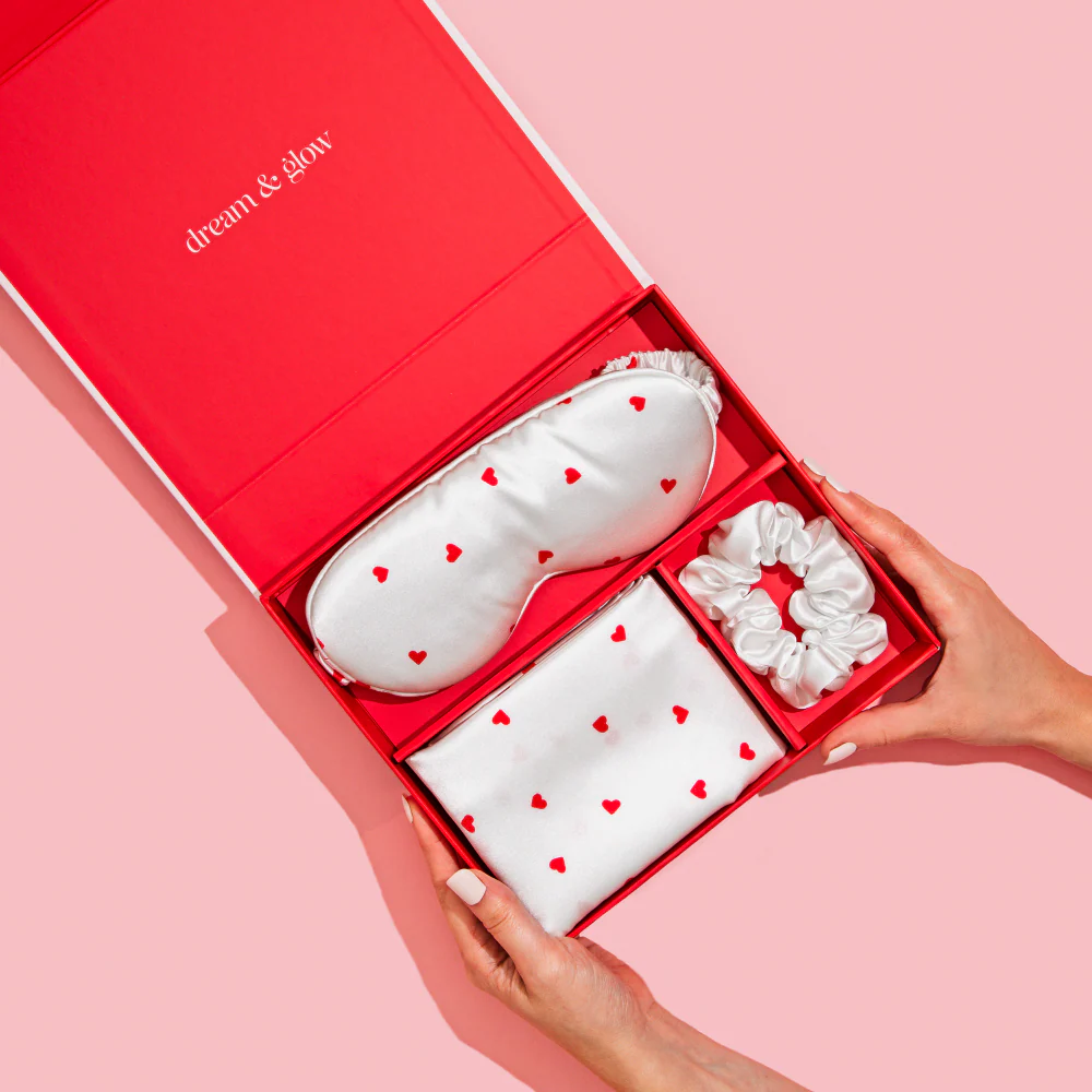Silver Cloud Satin Gift Set Heart Print - Image 12