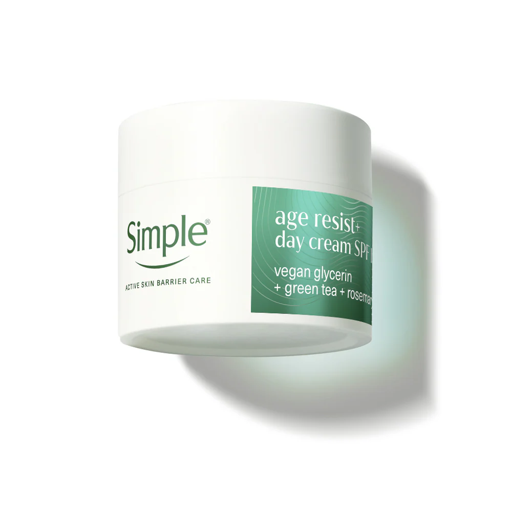 Simple Age Resist+ Day Cream Facial Moisturiser SPF15 50ml - Image 2