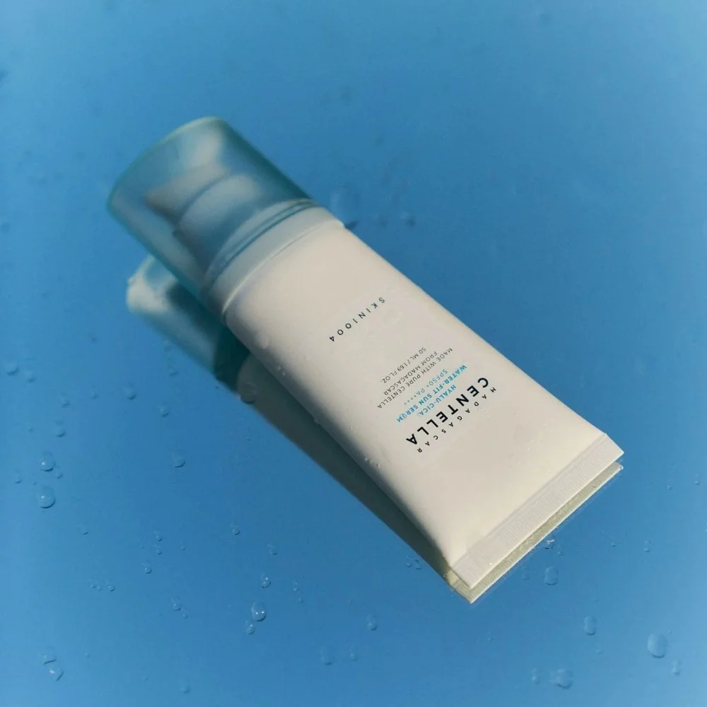 Skin1004 Madagascar Centella Hyalu-Cica Water-Fit Sun Serum PA++++ SPF50+ 50ml - Image 4