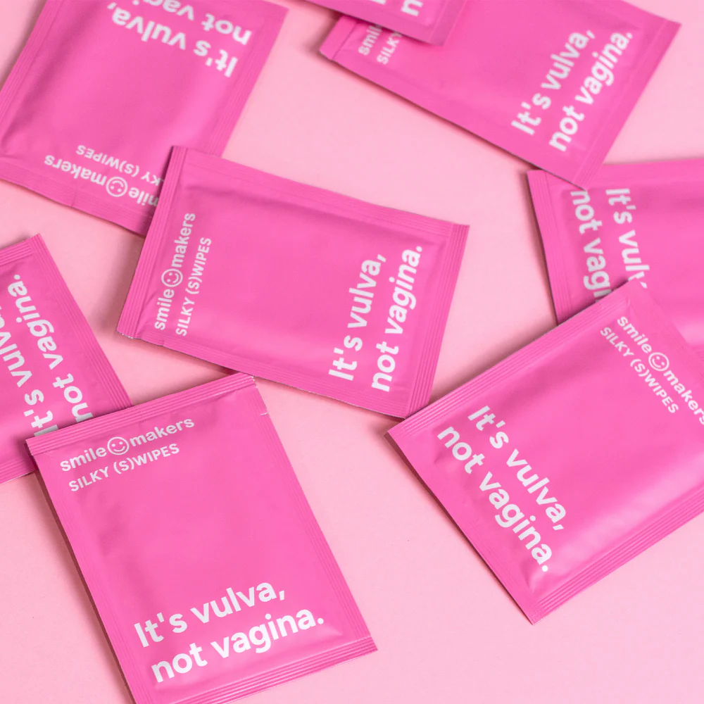 Smile Makers Silky Swipes Intimate Wipes x12 - Image 5