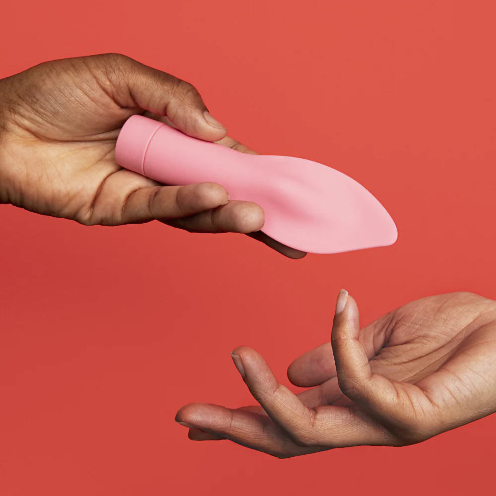 Smile Makers The Firefighter Clitoral Vibrator - Image 7