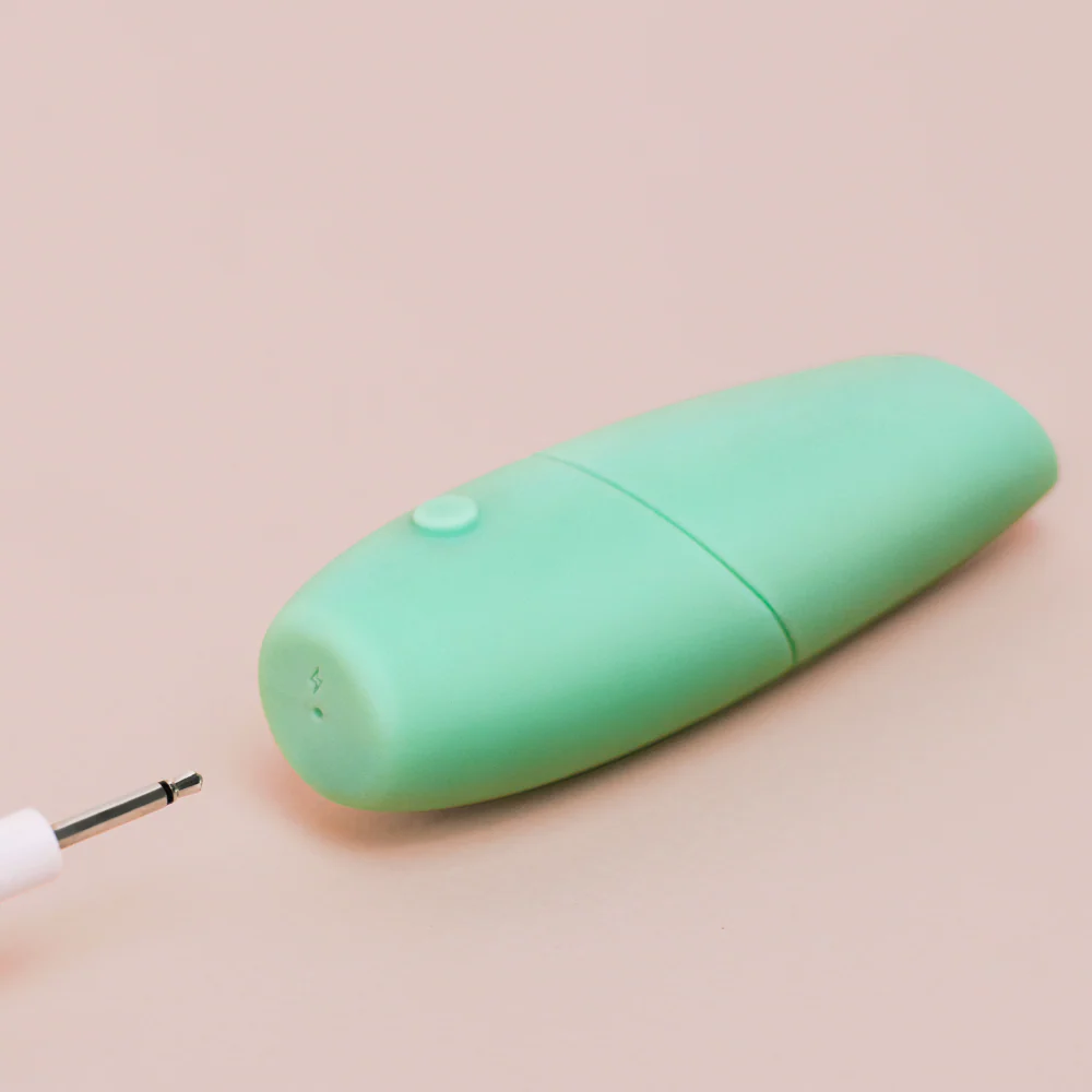 Smile Makers The Whisperer Lipstick Vibrator - Image 7