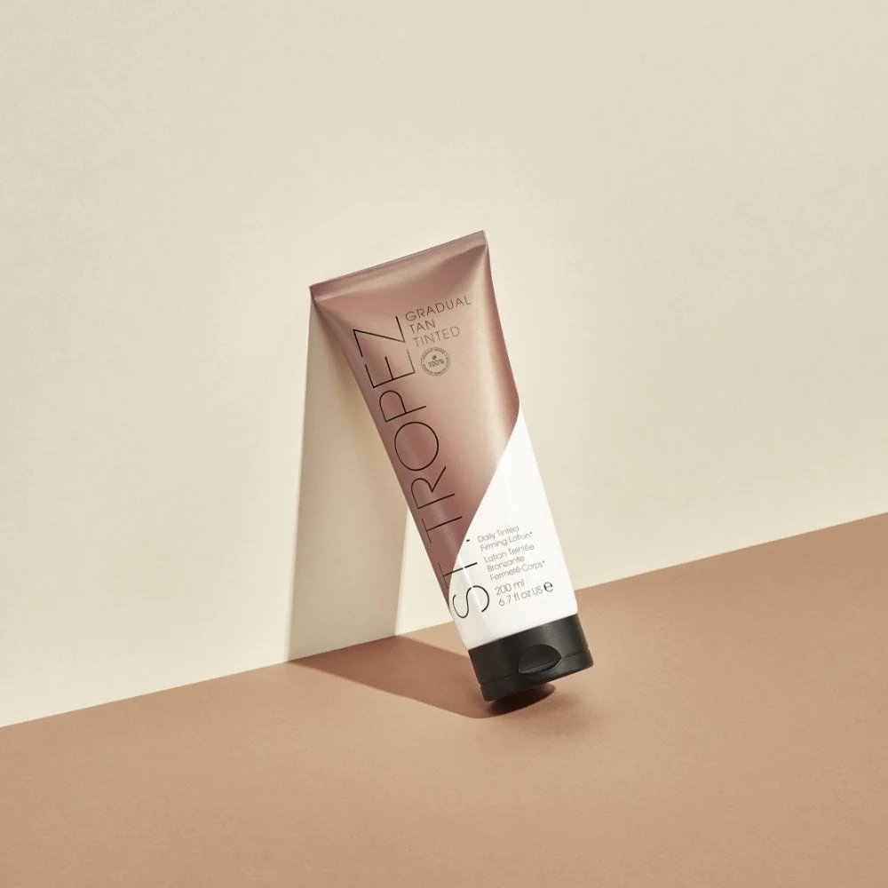 St. Tropez Gradual Tan Tinted Daily Firming Lotion 200ml - Image 5