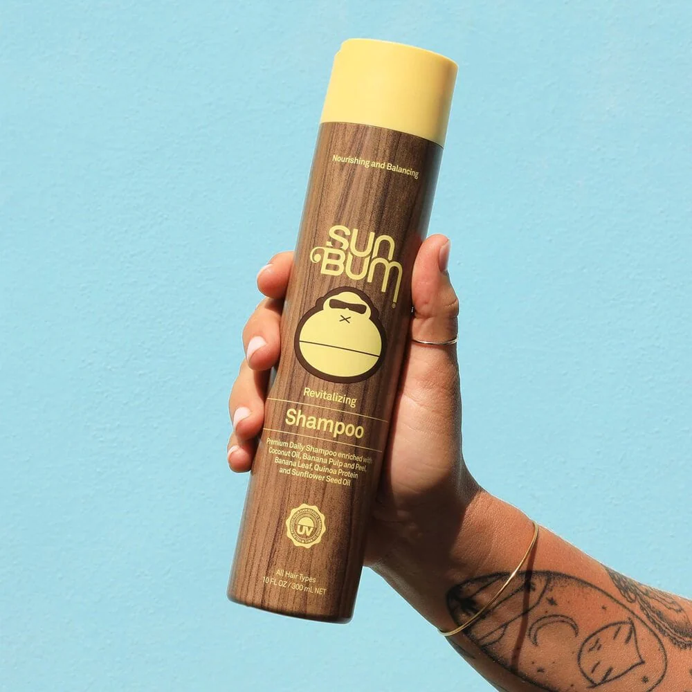 Sun Bum Premium Daily Revitalising Shampoo 300ml - Image 3