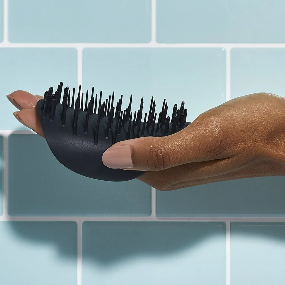 Tangle Teezer Scalp Exfoliator & Massager Onyx Black - Image 7